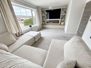 Lounge- click for photo gallery